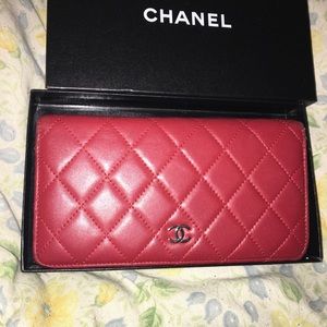 AUTHENTIC CHANEL lambskin wallet